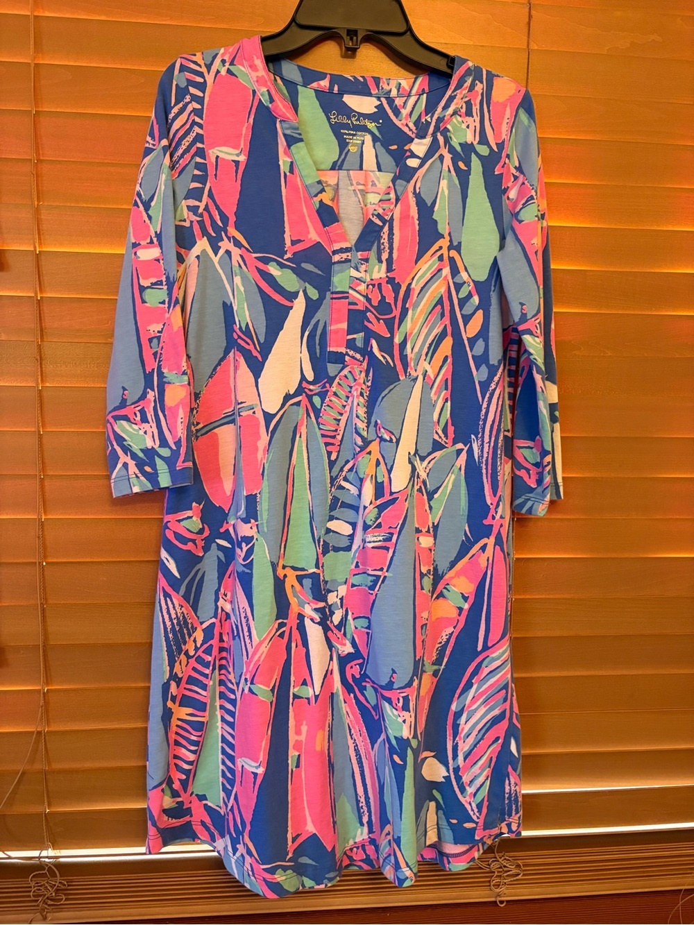 Lilly Pulitzer Blue Pink Green Printed Midi Dress. Size XXS PTP 17”Fits a Small
